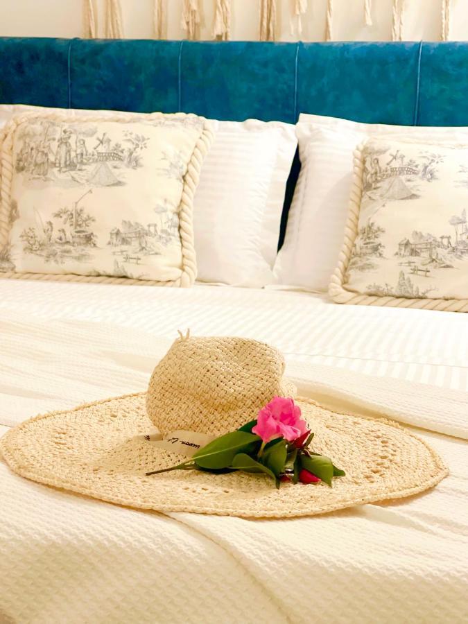 Bohemian Boutique Suites Vlorë Buitenkant foto