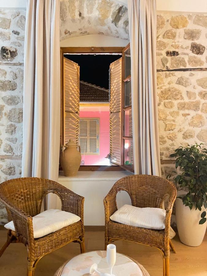 Bohemian Boutique Suites Vlorë Buitenkant foto